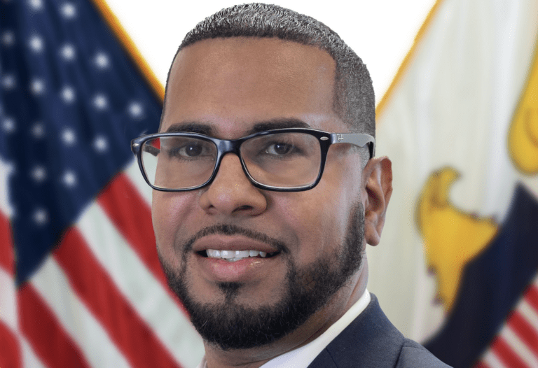 Sen. Samuel Carrión Celebrates Groundbreaking for Estate Profit Basketball Court Roof Construction